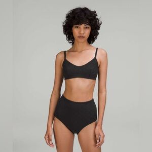 🆕🖤 Lululemon Diamond Grid Swim Top A/B Cups - Black
